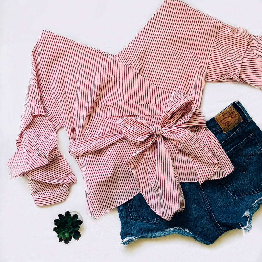 🔻SALE LAST 1 (S) Kimberly Wrap Blouse - Picture 4 of 7